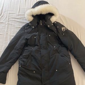 Second-hand moose knuckles